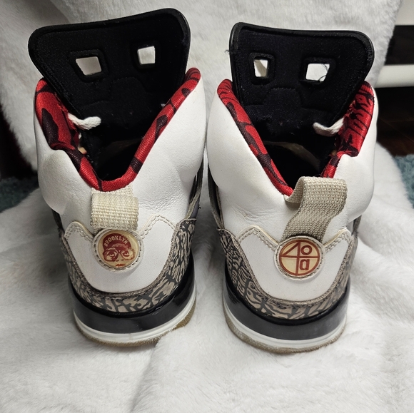 Jordan Spizike Cement Grey - Picture 3 of 5